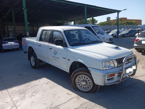  MITSUBISHI L200 (K70) 