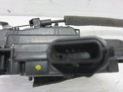  CERRADURA PUERTA TRASERA DERECHA Nissan MICRA (K14) 