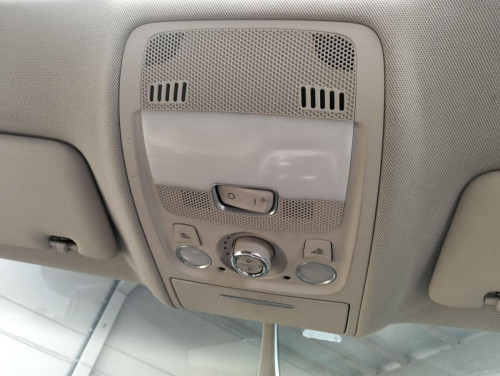 LUZ INTERIOR Audi Q5 (8R) 