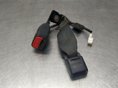  ENGANCHE CINTURON TRASERO DERECHO KIA SPORTAGE (QL) 