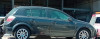 OPEL ASTRA H BERLINA — vehículo donante para recambios 