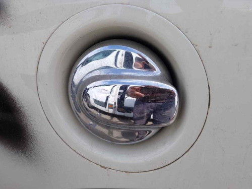 TAPA EXTERIOR COMBUSTIBLE MINI MINI (R56) 