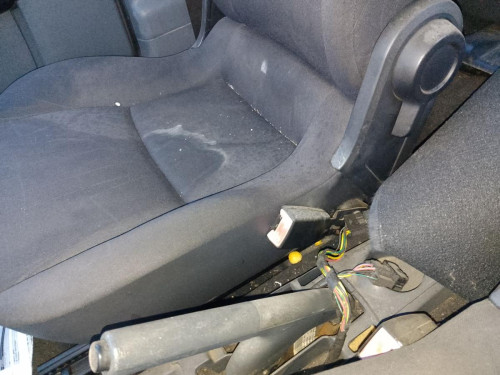 ENGANCHE CINTURON DELANTERO DERECHO Smart FORFOUR 