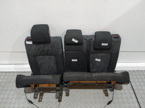  ASIENTOS TRASEROS PEUGEOT 3008 