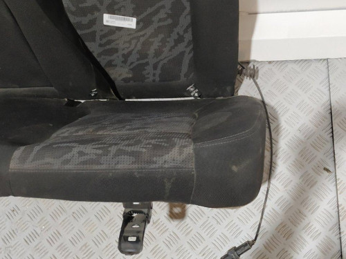  ASIENTOS TRASEROS PEUGEOT 3008 