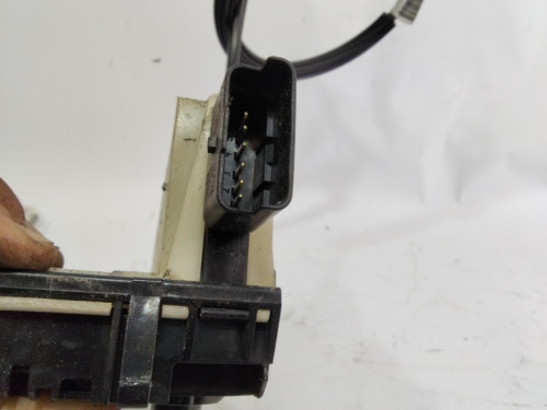CERRADURA PUERTA TRASERA DERECHA CITROEN C4 BERLINA 