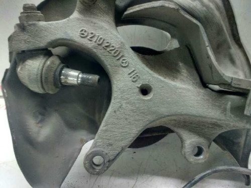  MANGUETA DELANTERA IZQUIERDA Mercedes-Benz CLASE E (BM 210) BERLINA 