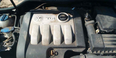 VOLKSWAGEN GOLF V (1K1)(10.2003)