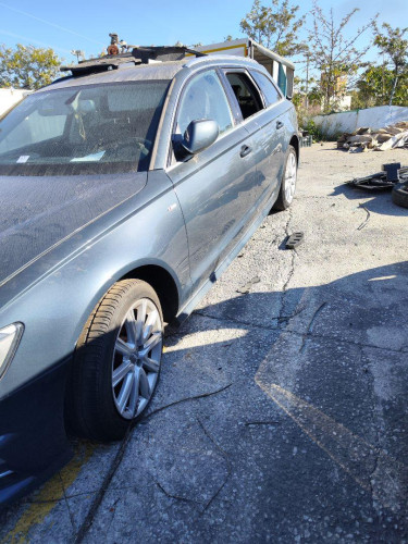  AUDI A6 AVANT (4GD) 
