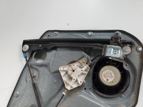  ELEVALUNAS DELANTERO DERECHO SEAT IBIZA (6L1) 