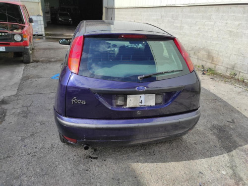 FORD FOCUS BERLINA (CAK) — vehículo donante para recambios 