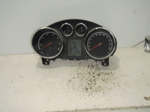  CUADRO INSTRUMENTOS OPEL MERIVA B 