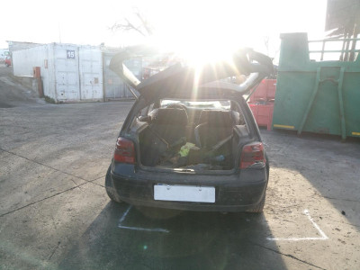 VOLKSWAGEN GOLF IV BERLINA (1J1)(10.1997)