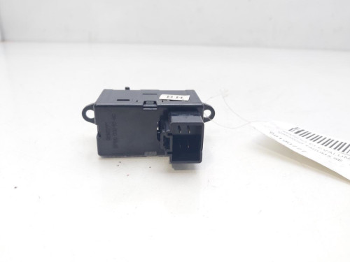  MANDO ELEVALUNAS TRASERO DERECHO, DAEWOO, REZZO 