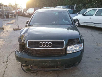 AUDI A4 BERLINA (8E)