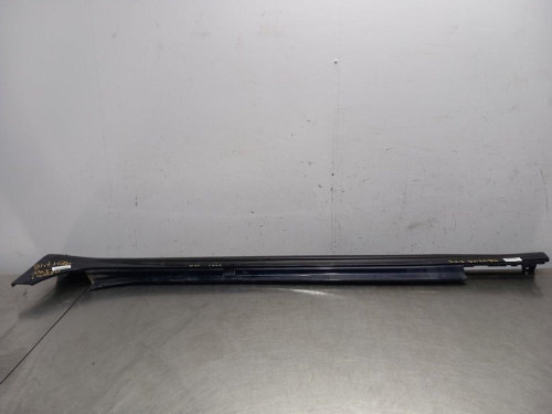  FALDON LATERAL MASERATI GHIBLI (M157) 