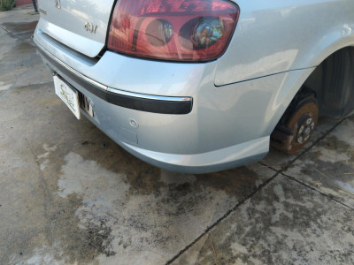 PARAGOLPES TRASERO Peugeot 407 (2004->)