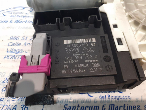  MOTOR ELEVALUNAS DELANTERO DERECHO 