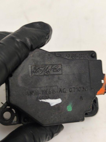 MOTOR APERTURA TRAMPILLAS CLIMATIZADOR Volvo S40 BERLINA 
