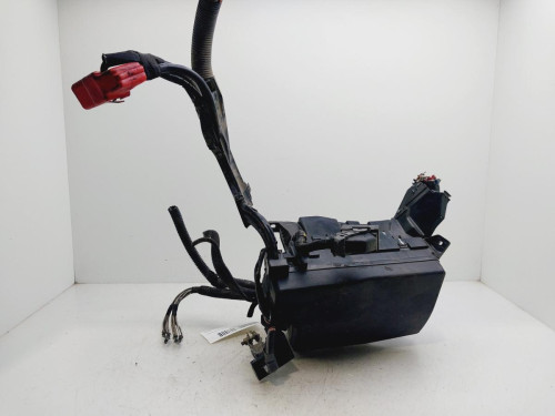 CAJA RELES / FUSIBLES Toyota AVENSIS TOURING SPORTS (T27) 
