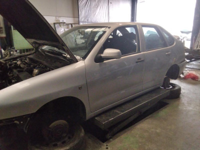 SEAT CORDOBA BERLINA (6K2)