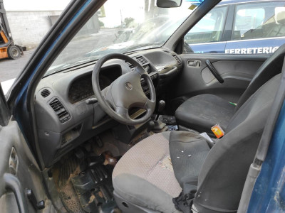 NISSAN TERRANO II (R20)