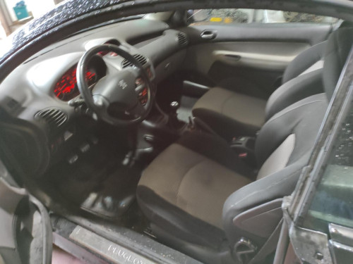 PEUGEOT 206 CC CABRIO-COUPÉ — Donor Vehicle for Used Parts 