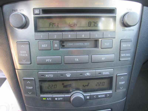  TOYOTA AVENSIS BERLINA (T25) 