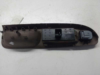 MANDO ELEVALUNAS DELANTERO IZQUIERDO, VOLKSWAGEN, PASSAT BERLINA (3C2)