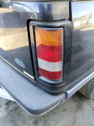 PILOTO TRASERO DERECHO FORD EXPLORER 