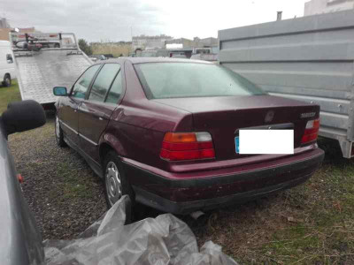 BMW SERIE 3 BERLINA (E36)