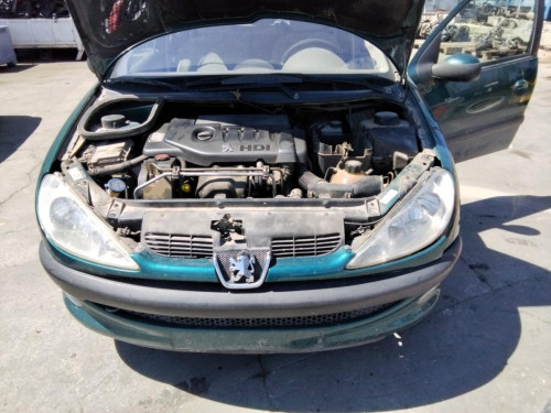PEUGEOT 206 — vehículo donante para recambios 