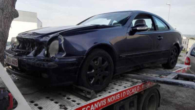 MERCEDES-BENZ CLK (BM 208) COUPE
