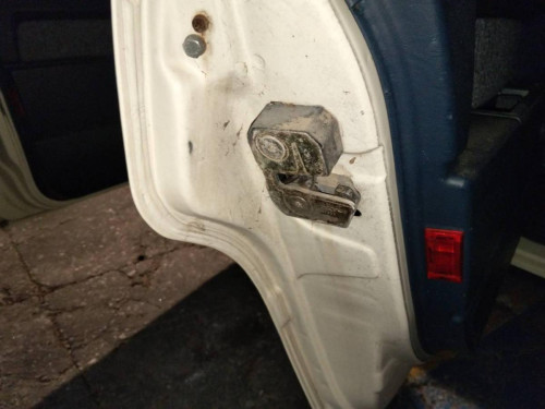 CERRADURA PUERTA TRASERA IZQUIERDA Volvo SERIE 740 BERLINA/FAMILIAR 