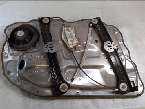  MOTOR ELEVALUNAS DELANTERO DERECHO 