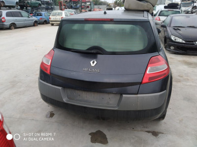 RENAULT MEGANE II BERLINA 3P