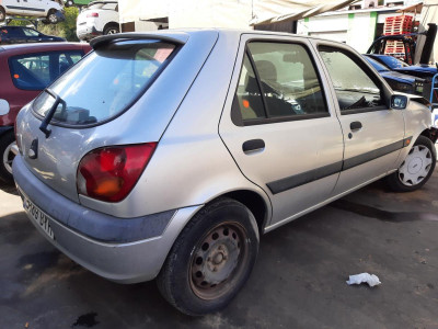FORD FIESTA BERLINA (DX)