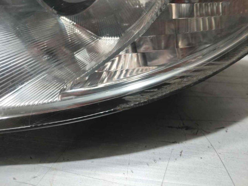 FARO IZQUIERDO Skoda SUPERB (3T4) 