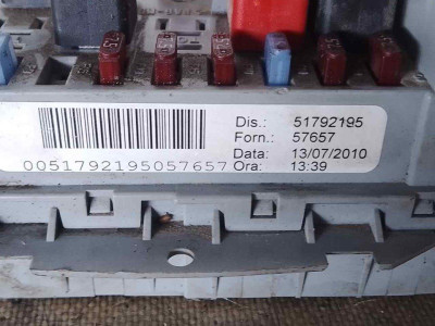CAJA RELES / FUSIBLES, Lancia, YPSILON (101)