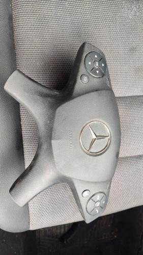  MERCEDES-BENZ CLASE C (BM 204) BERLINA 