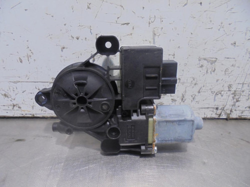 MOTOR ELEVALUNAS TRASERO IZQUIERDO Volkswagen T-CROSS (C11) 