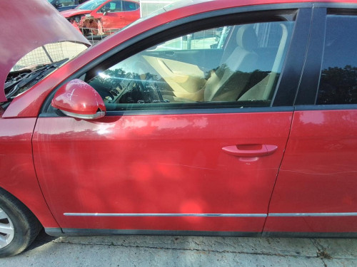 PUERTA DELANTERA IZQUIERDA Volkswagen PASSAT BERLINA (3C2) 