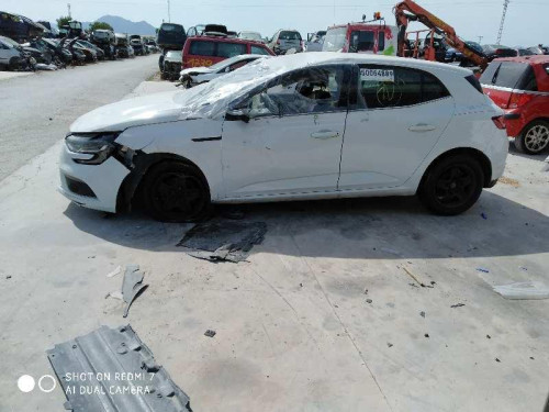  RENAULT MEGANE IV BERLINA 5P 