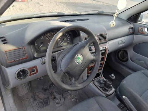 RENAULT SCENIC II (JM) — автомобиль-донор на запчасти 