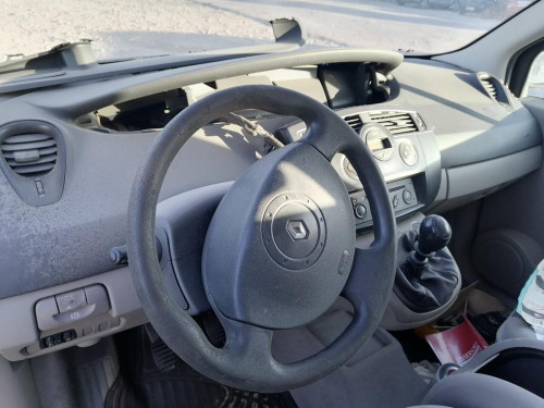 RENAULT SCENIC II (JM) — автомобиль-донор на запчасти 