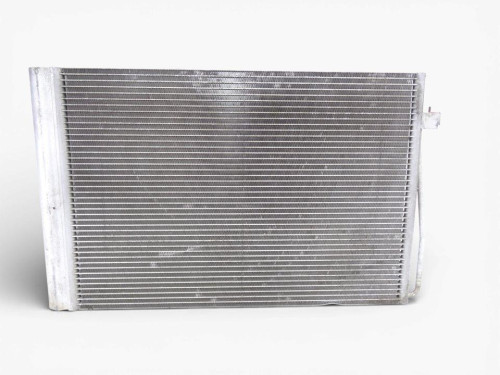 CONDENSADOR / RADIADOR AIRE ACONDICIONADO used