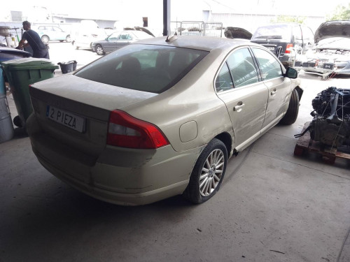VOLVO S80 BERLINA — автомобиль-донор на запчасти 