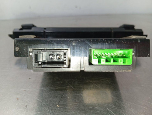  PANTALLA MULTIFUNCION Volvo V70 FAMILIAR 