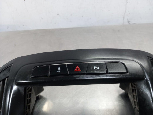  CONSOLA CENTRAL OPEL INSIGNIA BERLINA 