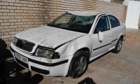 SKODA OCTAVIA BERLINA (1U2)